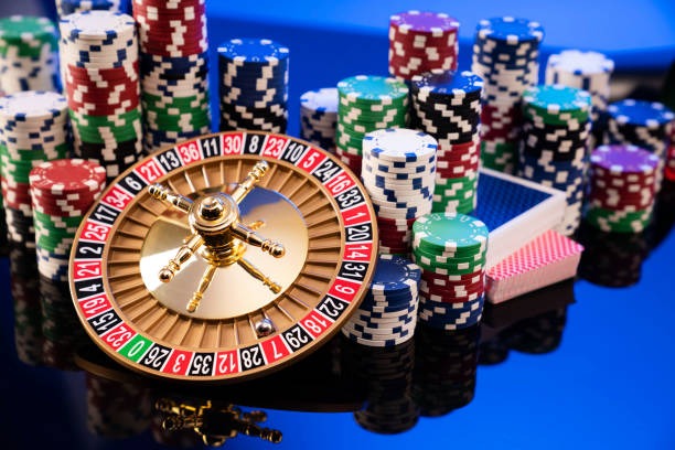 Live Andar Bahar table with dealer and real-time card display